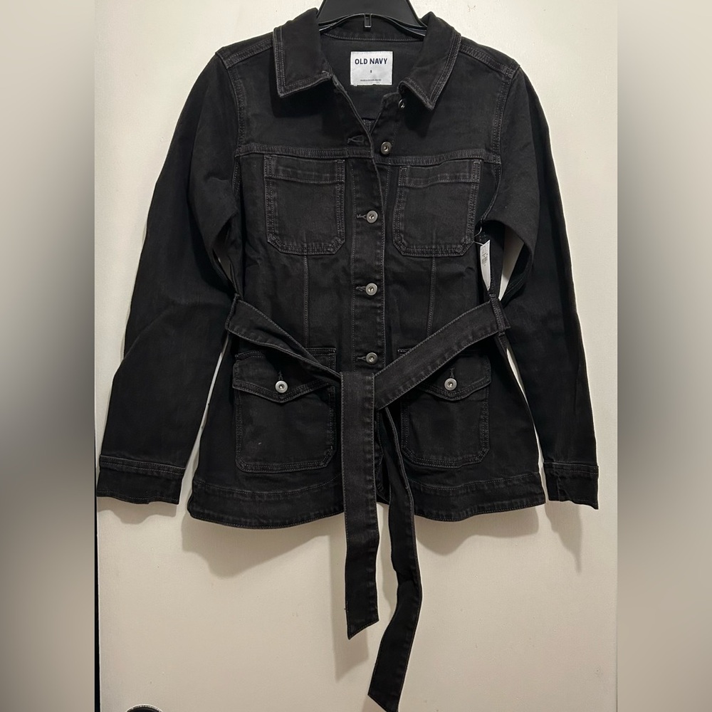 NWT Old Navy Jean Utility Jacket in the “Washed Black” Colorway